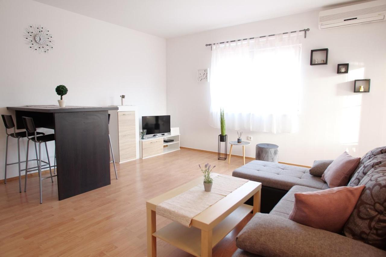 Luka Appartement Medulin Buitenkant foto